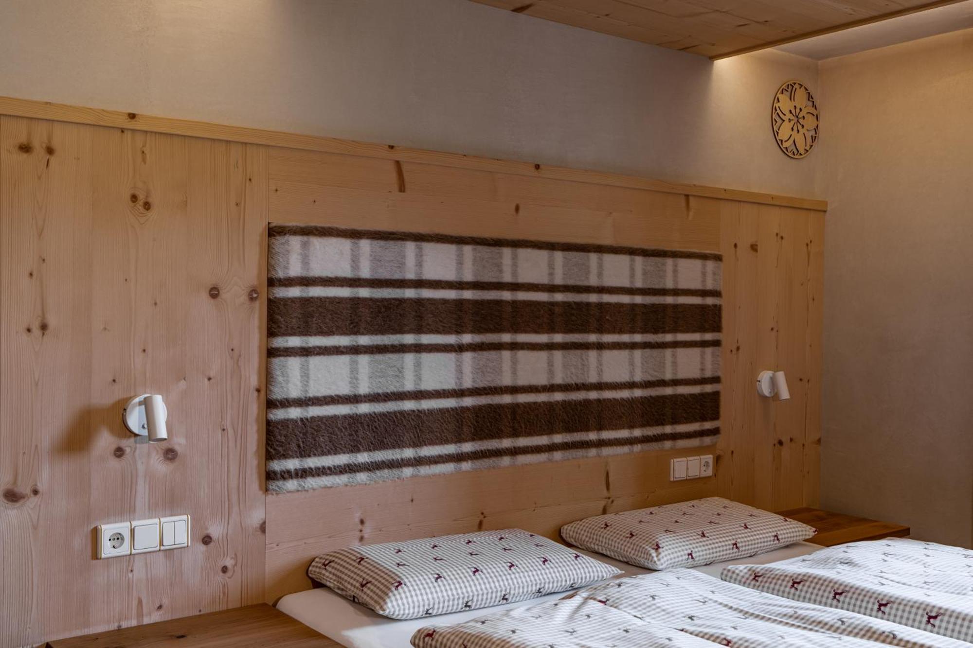 Ciasa Iachin - Dolomites Dream Retreat Apartman San Martino in Badia Kültér fotó